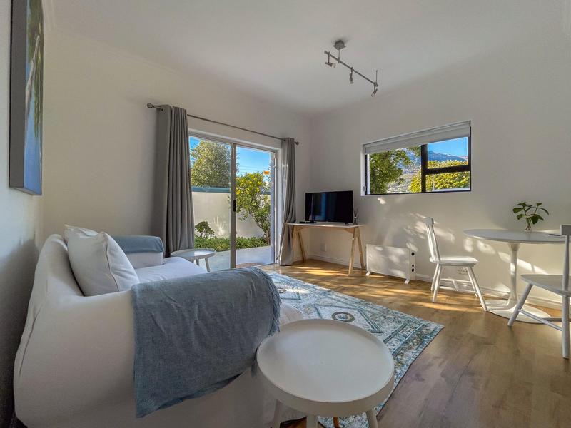 To Let 1 Bedroom Property for Rent in Hout Bay Western Cape